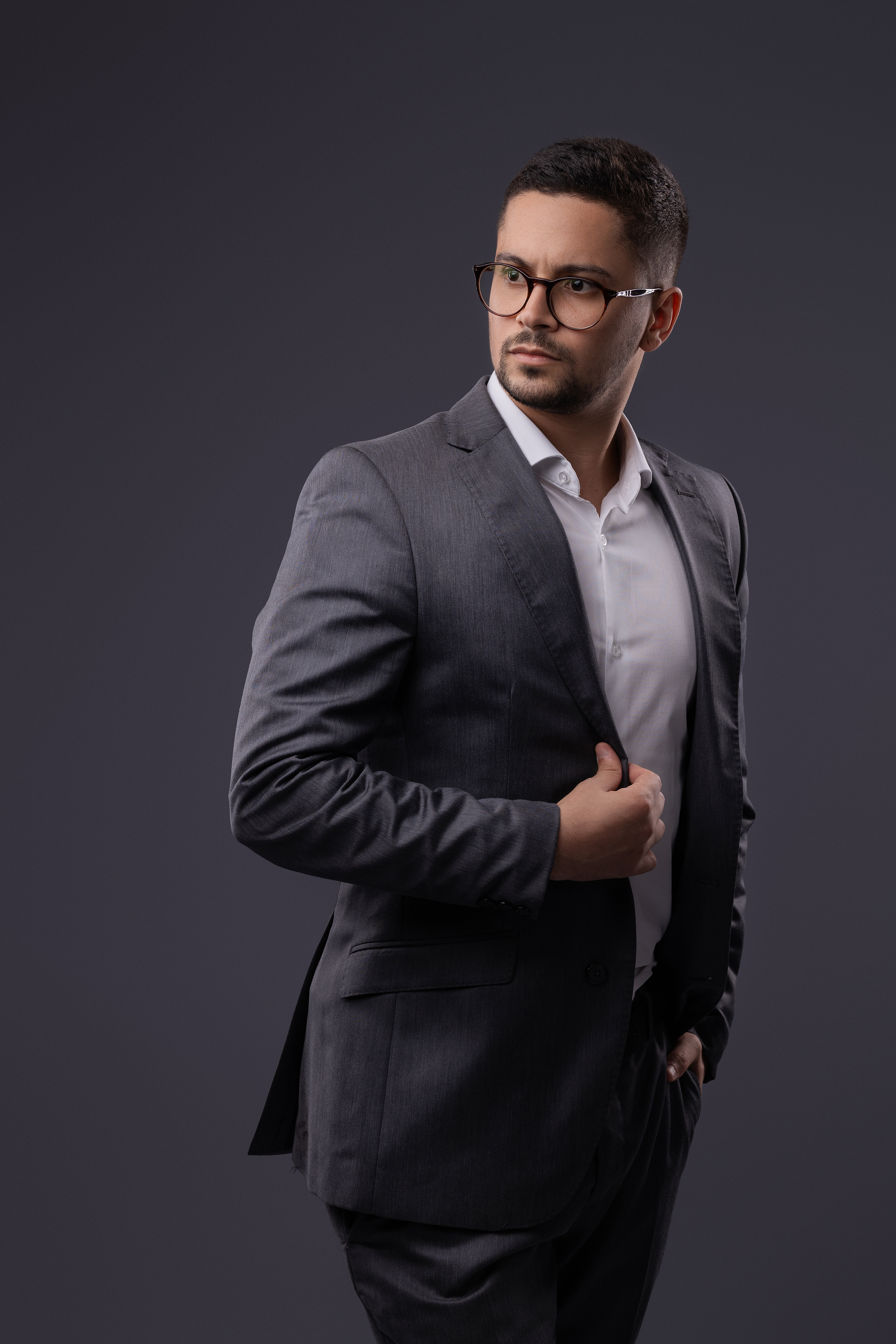 Dr. Matheus Silva